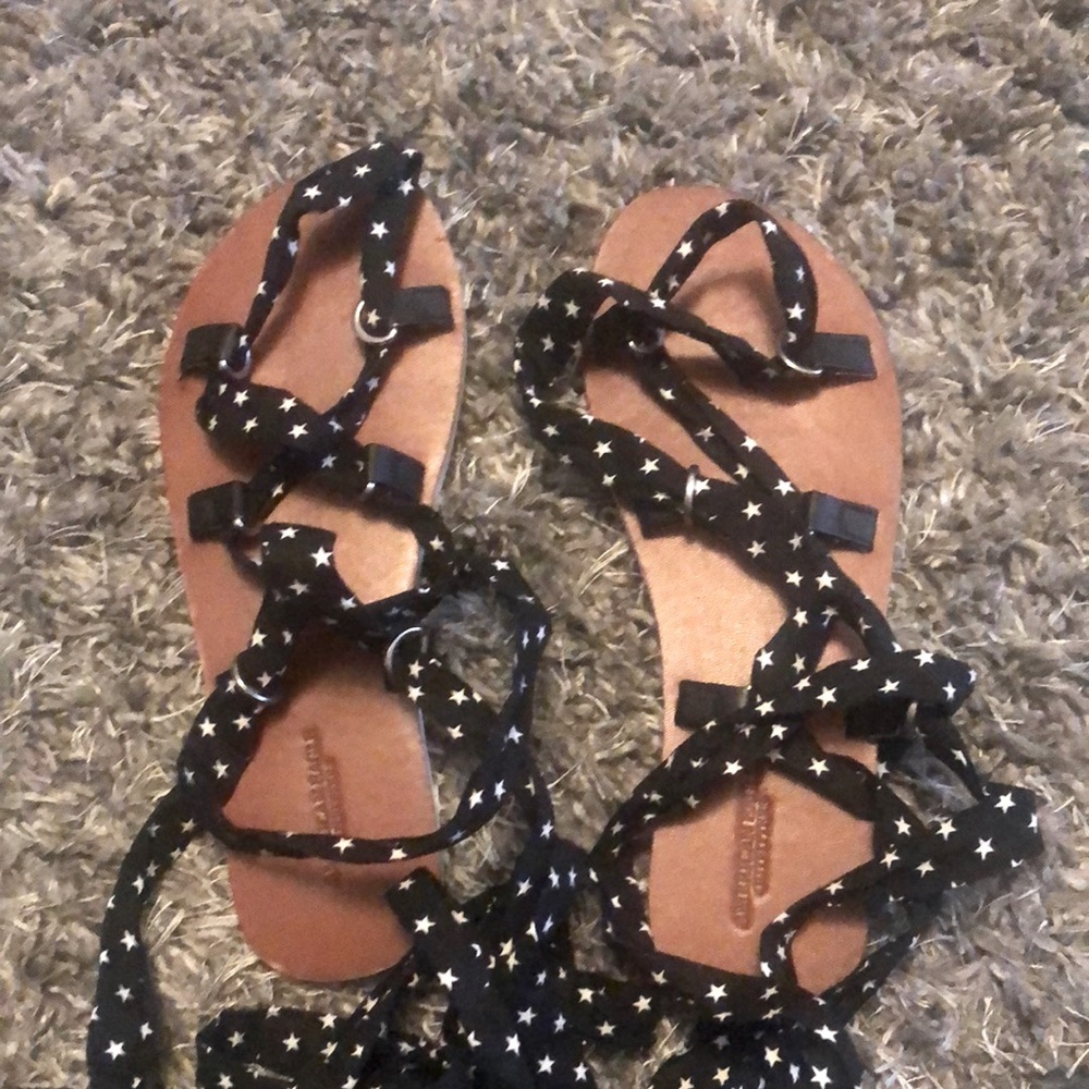 American Eagle star strap scandals, brand new, never worn